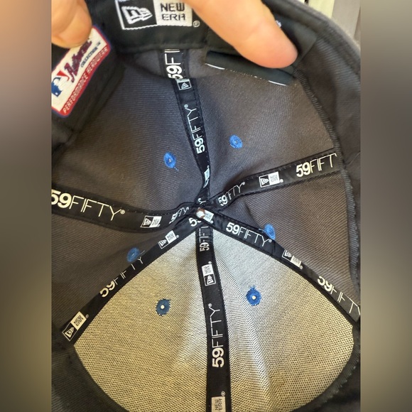 New York Yankees baseball cap very good condition gray and blue size 7 and 3/8 - Picture 6 of 10